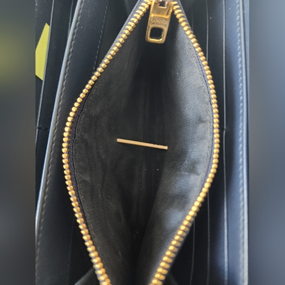 Auth LMTD Dolce&Gabbana Denim Zipper Wallet - Picture 7 of 9